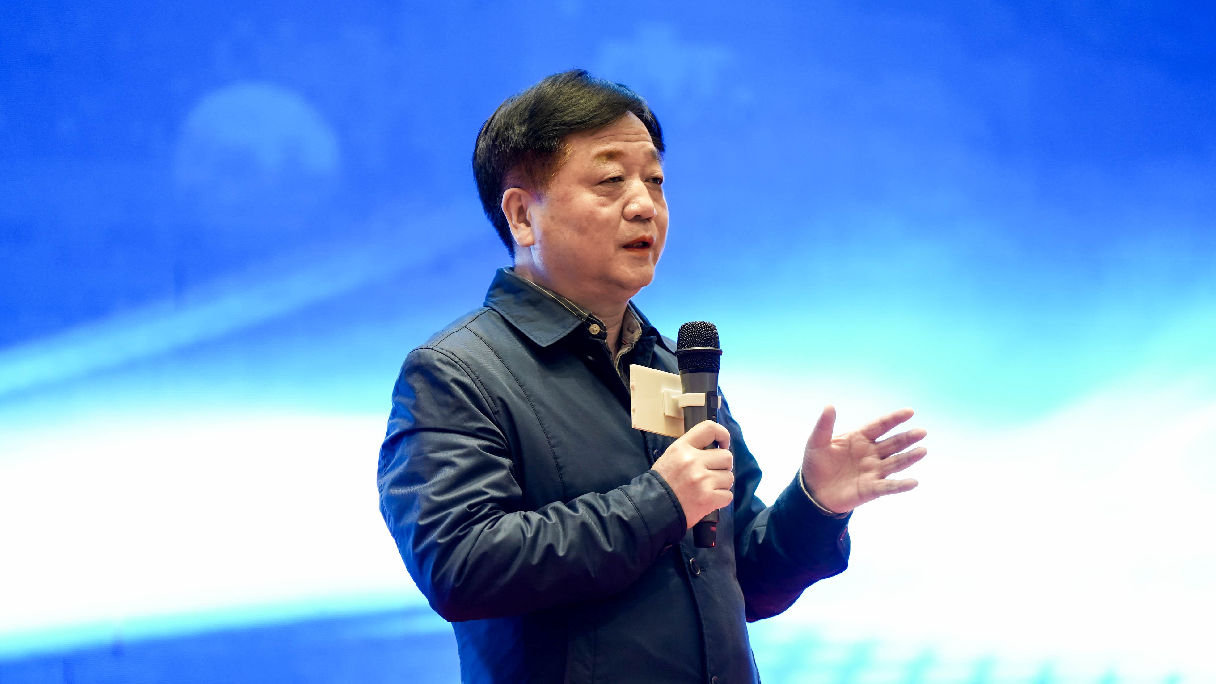 仲博·cbin99(中国)官方网站